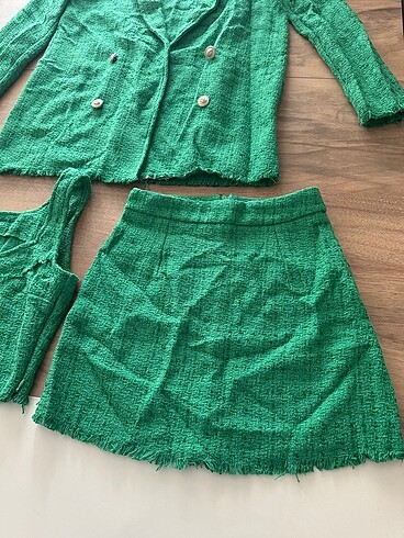 s Beden 3?lü ceket etek bluz takım