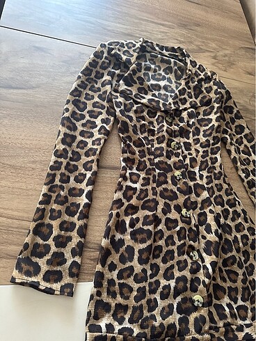 xs Beden Leoparlı önü düğmeli elbise