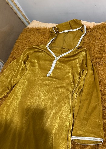 Altın Rengi İpek, V Yakalı, Salaş Kadın Uzun Elbise - Görsel 5