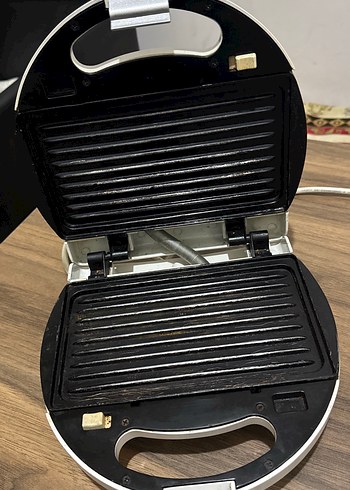 Sınbo Beyaz ve Gri Tost Makinesi - Görsel 5