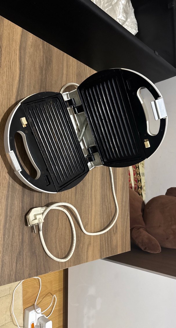 Sınbo Beyaz ve Gri Tost Makinesi - Görsel 3