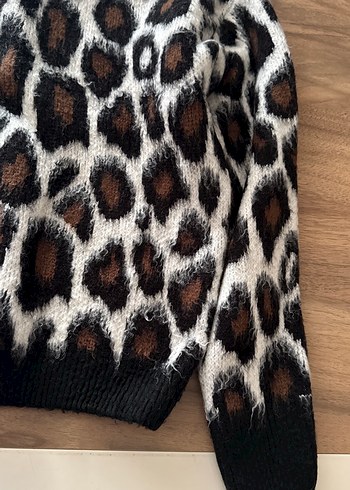 s Beden Leopar Desenli Kürklü Kadın Triko Kazak
