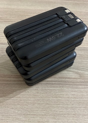 Kompakt Siyah Power Bank 22.5W 10.000 - Görsel 2