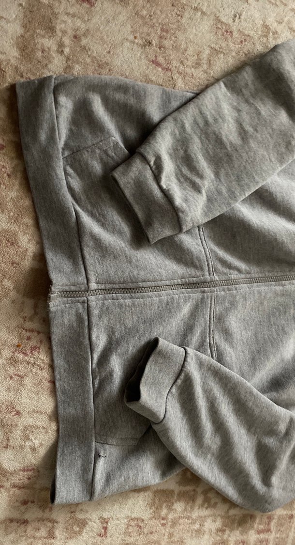 Gri Kapüşonlu Fermuarlı Erkek Polar - Görsel 3