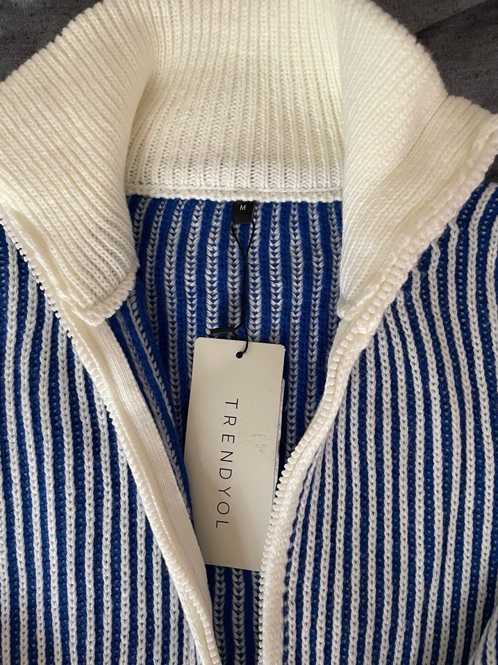 Fermuarlı Beyaz-Lacivert  Kadın Kazak - Görsel 2