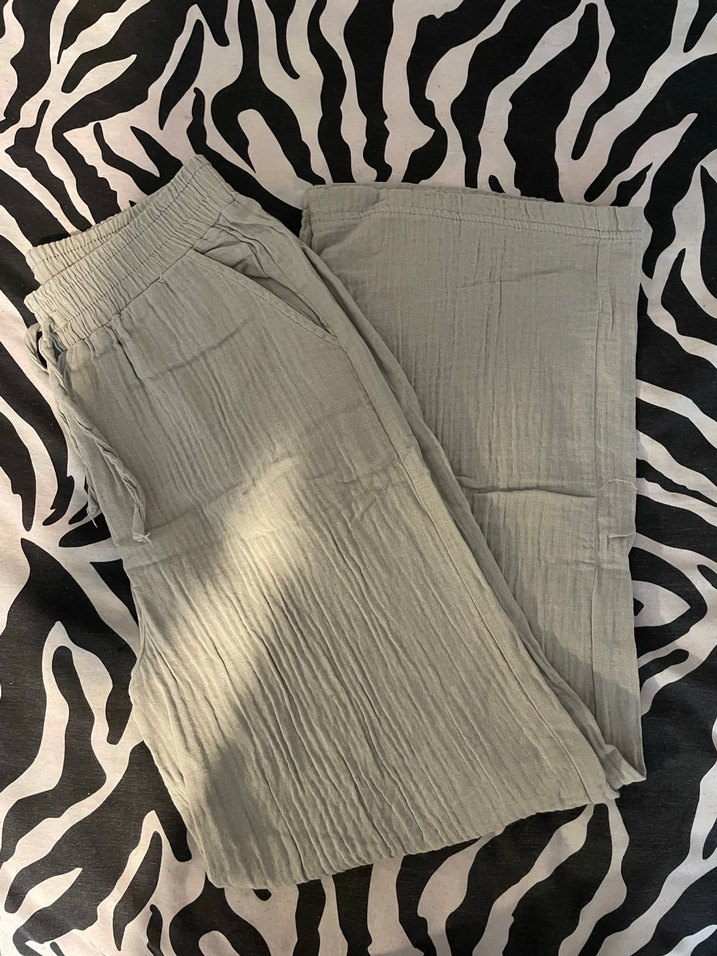 Bol Kesim Keten Pantolon - Görsel 2