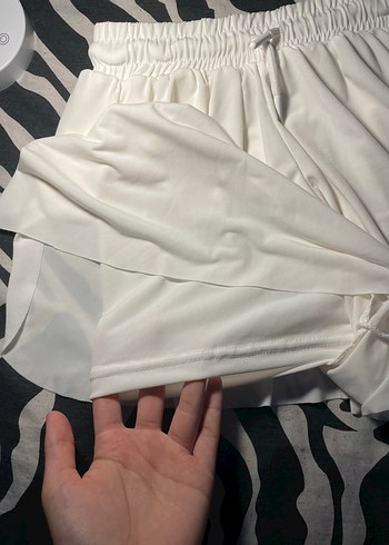 Beyaz Pliseli Mini Şort Etek - Görsel 3