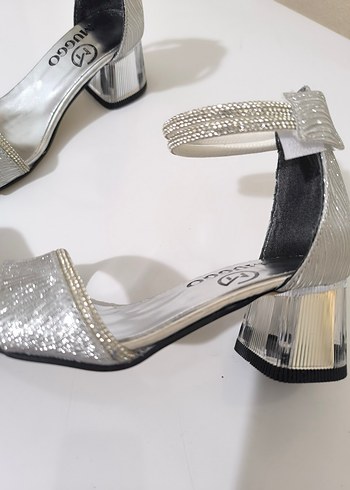 Kız Çocuk Topuklu Abiye Ayakkabı - Görsel 2