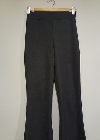 Siyah Kadın İspanyol Paça Pantolon - Görsel 2