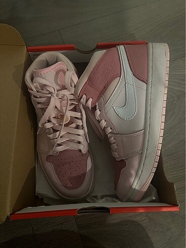 Nike Nike jordan pembe