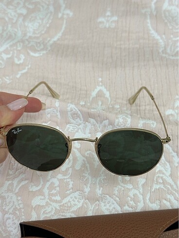 Ray Ban Ray-Ban RB3447 Round Metal