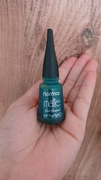Flormar mat köyü yeşil oje