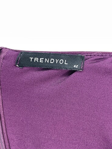 42 Beden mor Renk Trendyol & Milla Uzun Elbise %70 İndirimli.