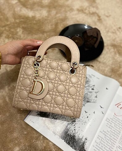 Dior el çantası