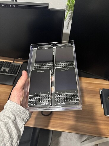 blackberry q20