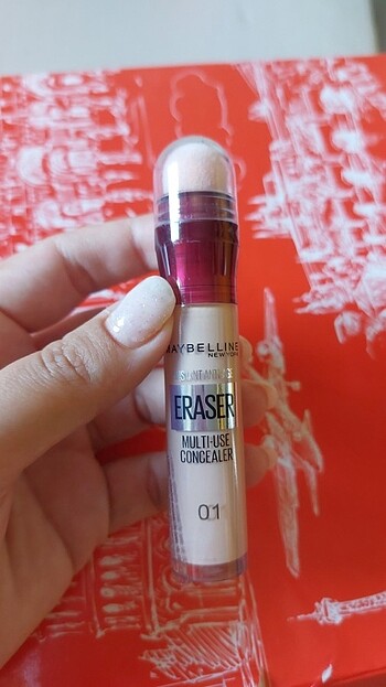 Maybelline Instant Anti Age Eraser Kapatıcı 01 Light