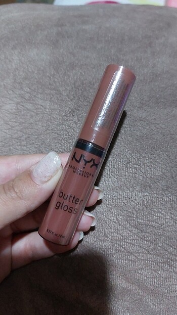 Nyx Butter Gloss Dudak Parlatıcısı Praline