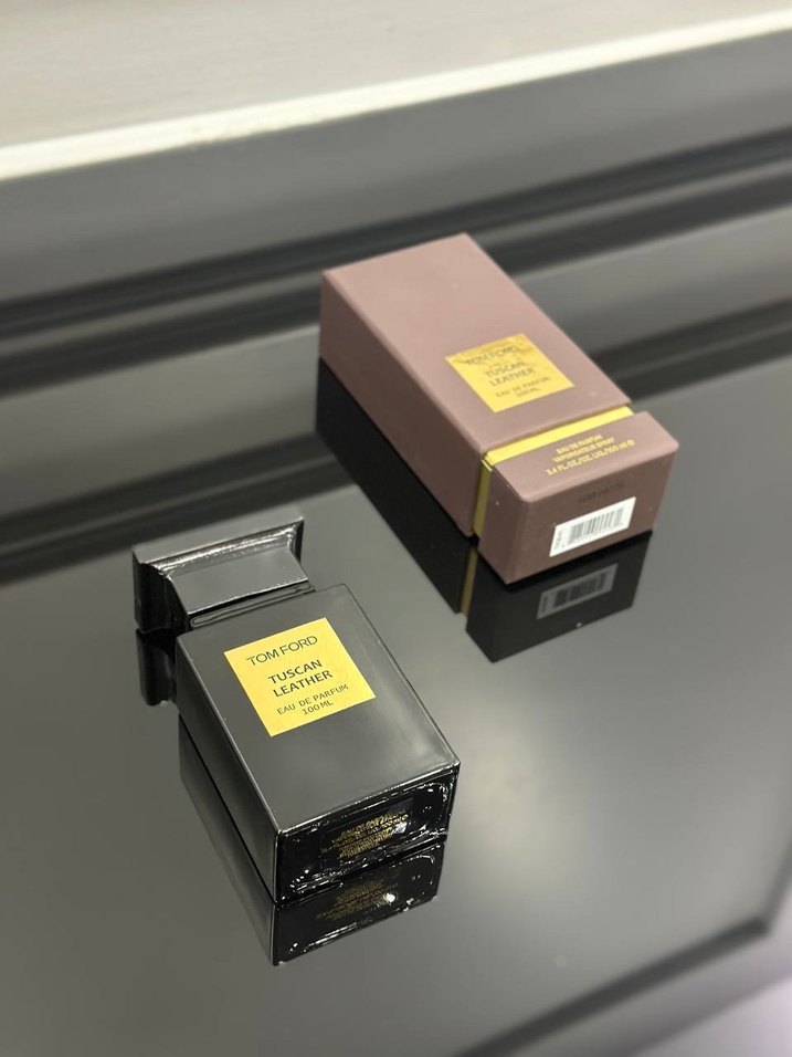 Tom Ford Black Orchid Erkek Parfümü 100 ml - Görsel 5