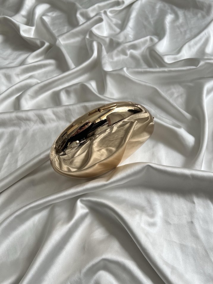 Parlak Altın Kadın abiye çanta - Görsel 4