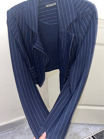 s Beden crop blazer ceket