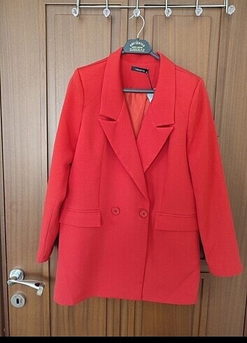 Kirmizi blazer ceket