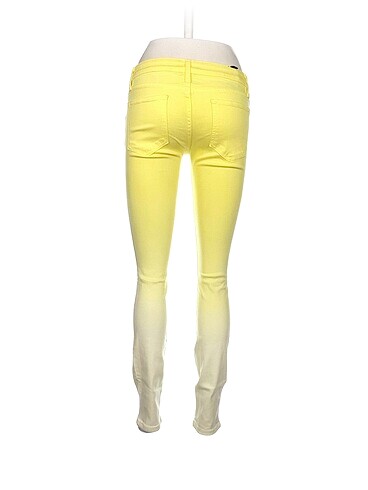 28 Beden BeBe Jean / Kot %70 İndirimli.