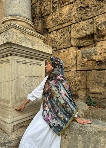 Gri İpek Dokulu Kadın Bohem Şal - Görsel 5