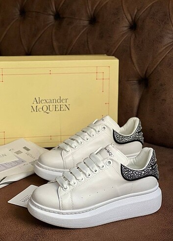 Alexander Mcqueen Size : 36-37-38-39-40