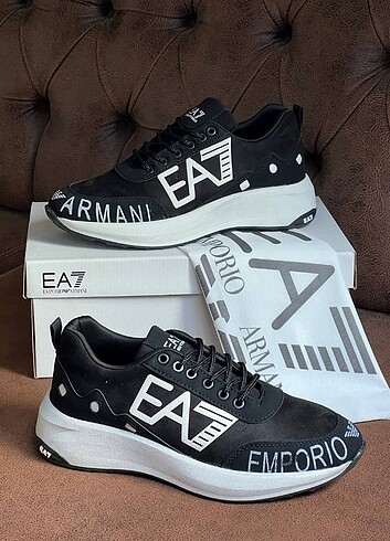 44 Beden Emporio Armani Size : 40-41-42-43-44