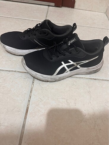 36,5 Beden siyah Renk ORJİNAL ASICS SPOR AYAKKABI
