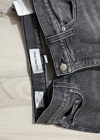 Gri Rahat Kesim Midi Kadın Kot Pantolon - Görsel 4