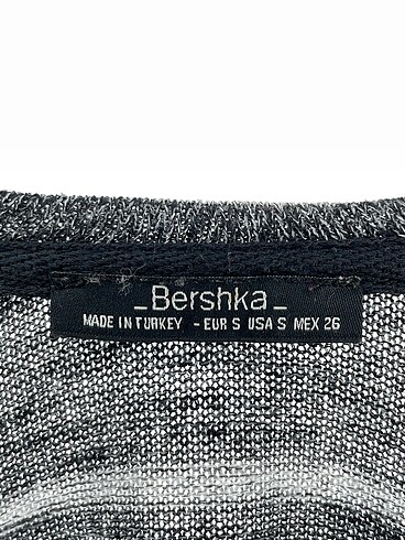 s Beden siyah Renk Bershka Hırka %70 İndirimli.