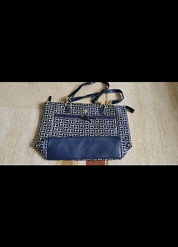 Beden Tommy Hilfiger Lacivert Bayan Çanta