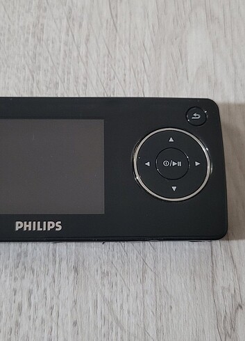 Philips 2 GB Radyolu MP3 Player