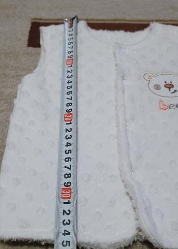 Beyaz Nakışlı Kız Bebek Polar Yelek - Görsel 10