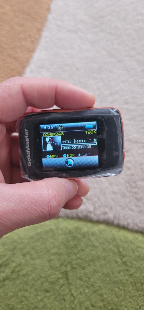 Goldmaster 4GB MP4-302 Sport MP3 Çalar - Görsel 4