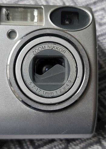 Nikon Coolpix 4600 Dijital Kamera Gri - Görsel 4