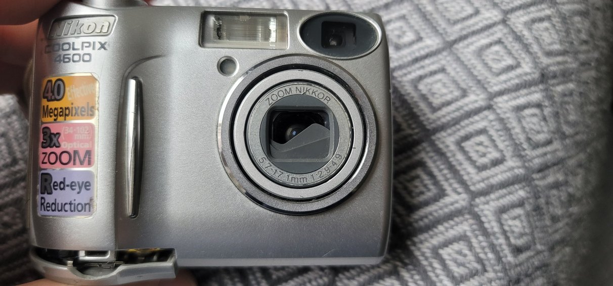 Nikon Coolpix 4600 Dijital Kamera Gri - Görsel 4