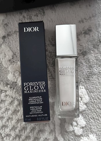 Dior Forever Glow Maximizer Highlighter