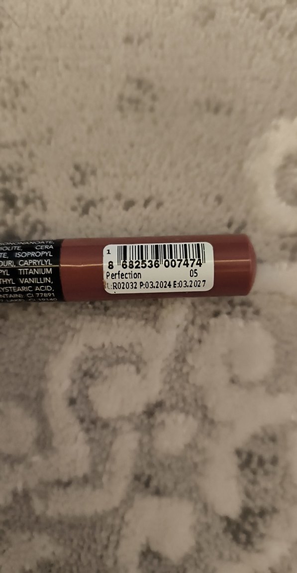 Flormar Lightweight Pudralı Dudak Kalemi Perfection - Görsel 2