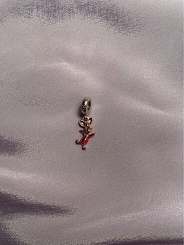 Diğer Piglet Pandora Charm