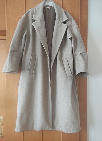 universal Beden Bej Oversize Kaban