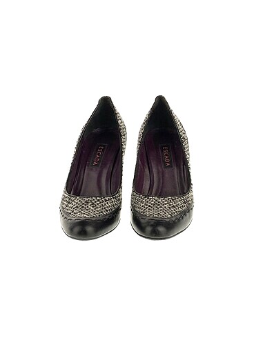 38,5 Beden Escada Stiletto %70 İndirimli.