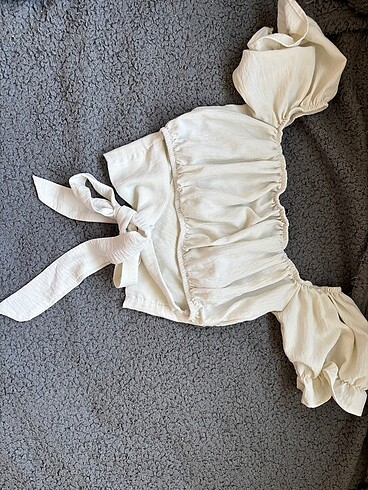 Beyaz crop - Görsel 2