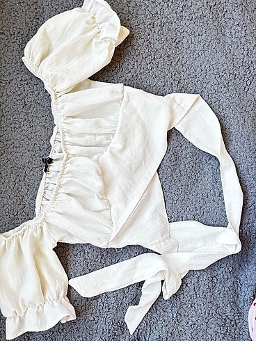 Beyaz crop - Görsel 3