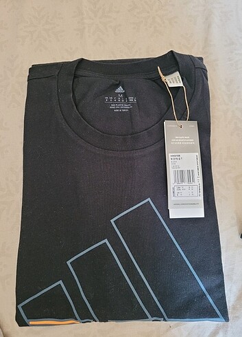 Adidas Orjinal adidas tişort