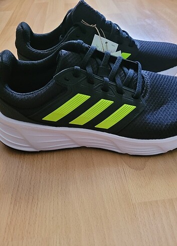 Adidas ayakkabı 