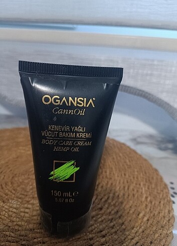 Kenevir yağlı vücut bakım kremi  - Görsel 2