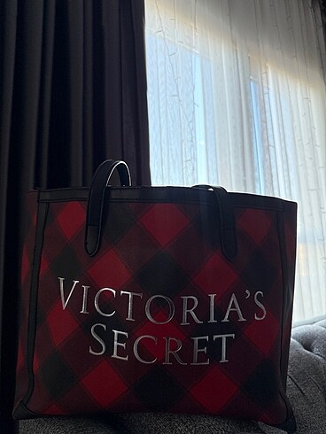 Victoria secret çanta