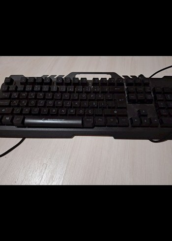 Klavye